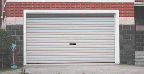 亦莊地區(qū)電動(dòng)卷簾門安裝與房屋維修指南